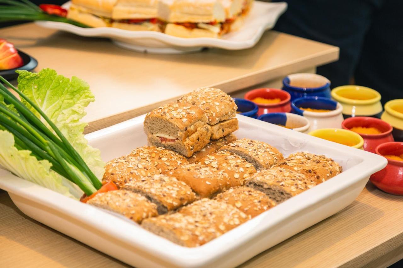 Holiday Inn Express Bengaluru Whitefield Itpl By Ihg Dış mekan fotoğraf